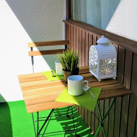 公寓 Green Wall Apartment Kaprun *