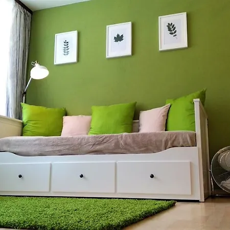 公寓 Green Wall Apartment Kaprun *